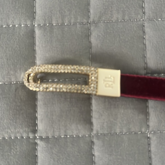 Ralph Lauren necklace (Choker)Black Velvet reversible to burgundy - Picture 6 of 6